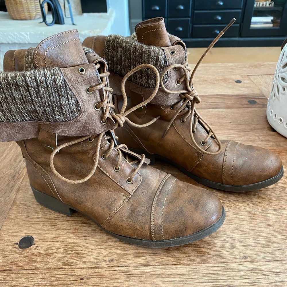 American Eagle Combat Boots